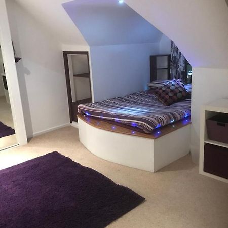 Top Floor In Beautiful Home Weymouth Esterno foto